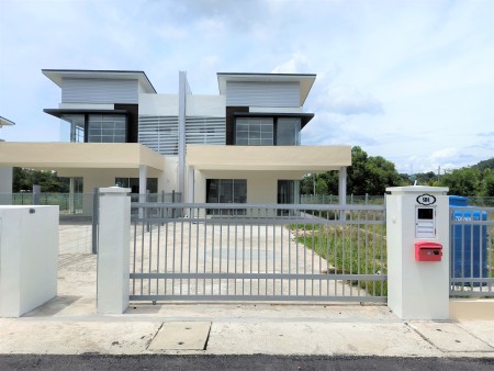 Semi D For Sale at Taman Suasana Melalin