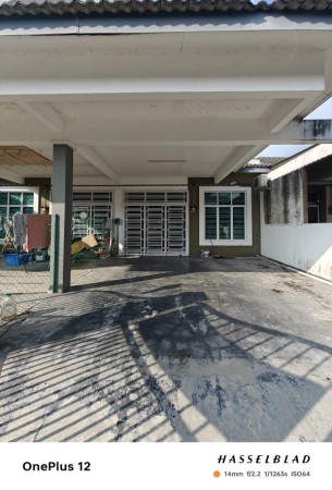 Terrace House For Rent at Taman Rembia Utama