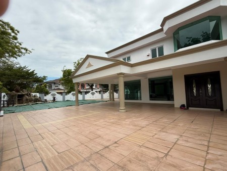Terrace House For Sale at Kota Kemuning