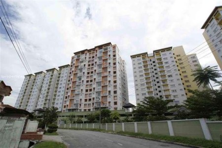 Condo For Rent at Casa Desa