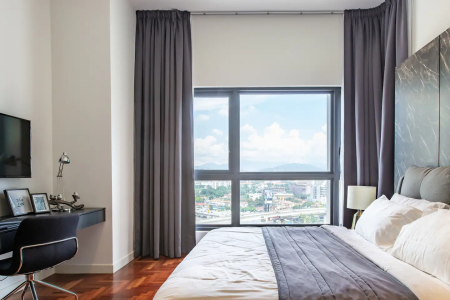 Condo Room for Rent at Aria Luxury Residence