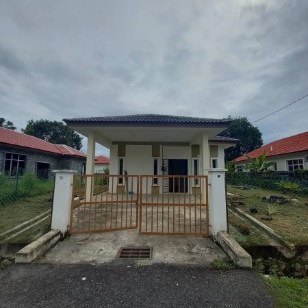 Bungalow House For Sale at Mahkota Hills (Bandar Akademia)