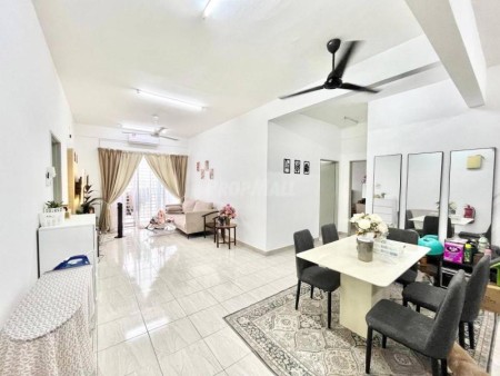 Apartment For Sale at Vesta View Apartment