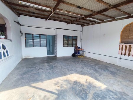 Terrace House For Rent at Taman Bukit Beruang Utama