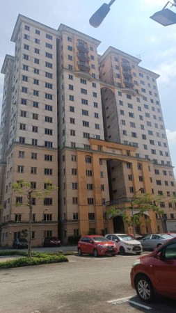 Apartment For Sale at Pangsapuri Persiaran Tanjung
