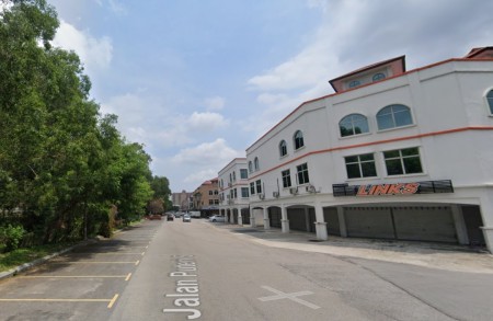 Shop Office For Sale at Bandar Puteri Puchong