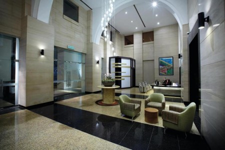 Condo For Rent at Crown Regency