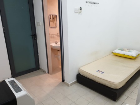 Condo For Rent at A Marine