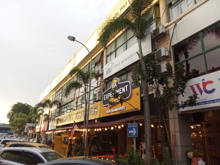 Shop for Rent