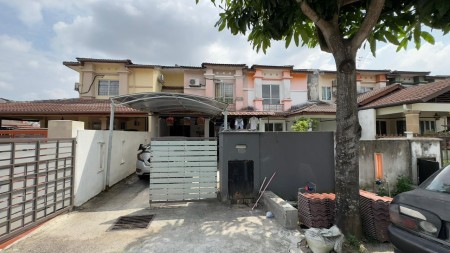 Terrace House For Sale at Saujana Utama 1