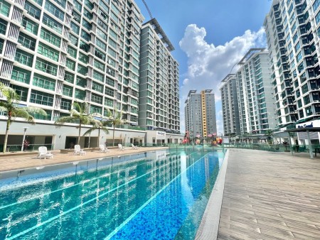 Serviced Residence For Auction at Vista Alam