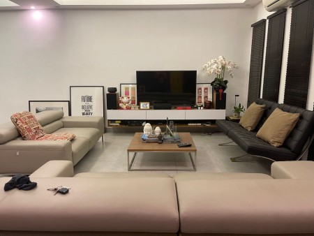 Terrace House For Sale at BU1