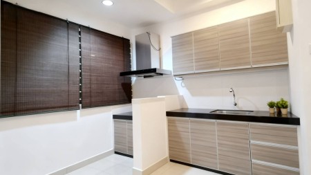 Condo For Sale at Zenith Residences