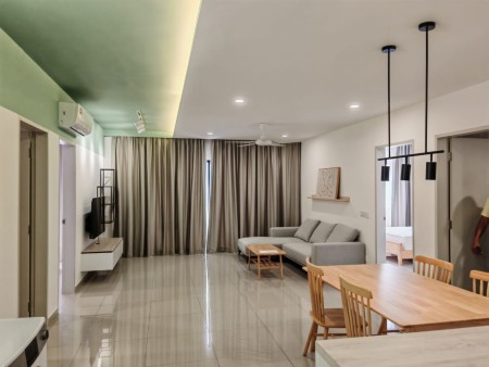 Serviced Residence For Sale at Huni'D@Eco Ardence