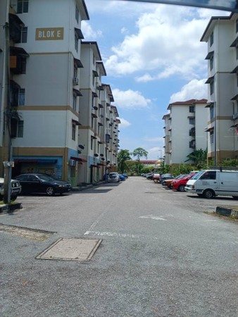 Apartment For Sale at Flat PKNS