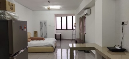 Condo For Sale at Ridzuan Condominium