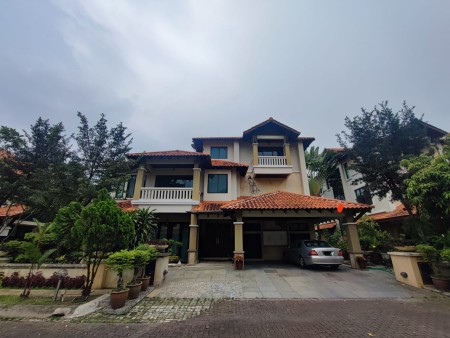 Bungalow House For Sale at Taman Rainbow