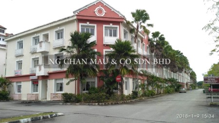 Serviced Residence For Auction at Laketown Apartment (Bukit Merah Resort)