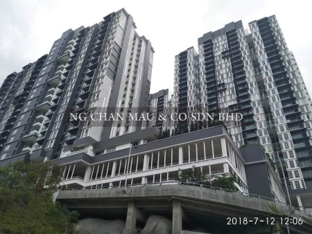 Condo For Auction at Green Residence