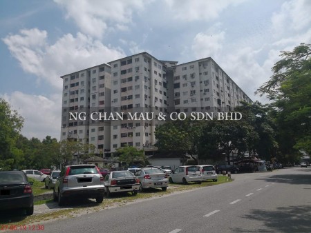 Apartment For Auction at Intan Apartment