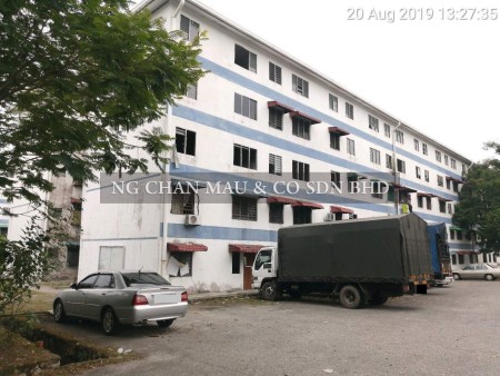 Flat For Auction at Taman Anggerik