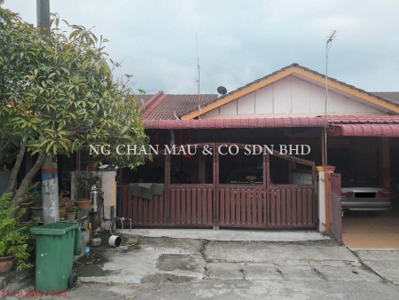 Terrace House For Auction at Bandar Sultan Suleiman