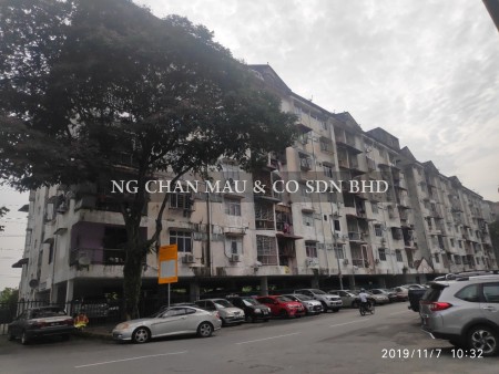 Apartment For Auction at Greenview Apartments