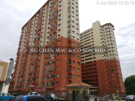 Apartment For Auction at Sri Dahlia Apartment