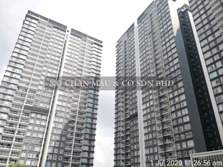 Condo For Auction at Damansara Foresta