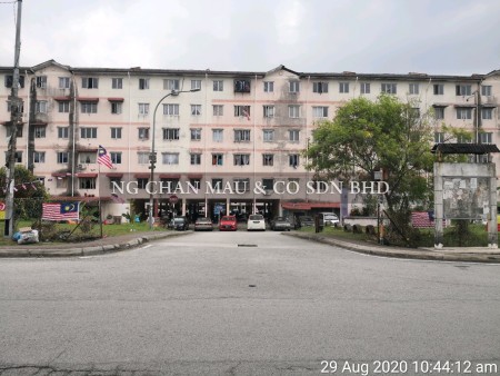 Apartment For Auction at Pangsapuri Utarid Subang