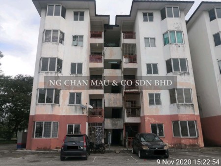 Apartment For Auction at Taman Sri Nelayan Flat