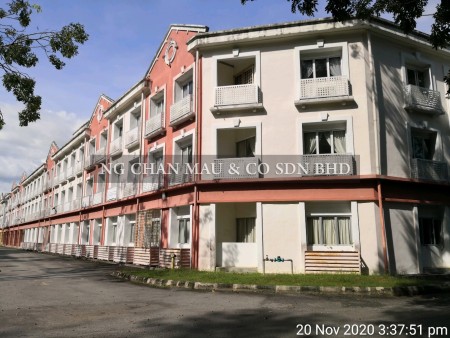 Serviced Residence For Auction at Laketown Apartment (Bukit Merah Resort)