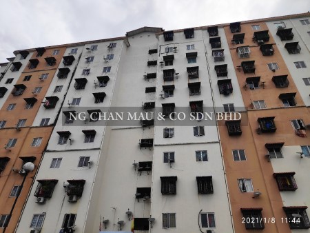 Flat For Auction at Pangsapuri Permai Gombak
