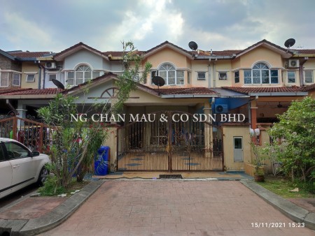 Terrace House For Auction at Section 23