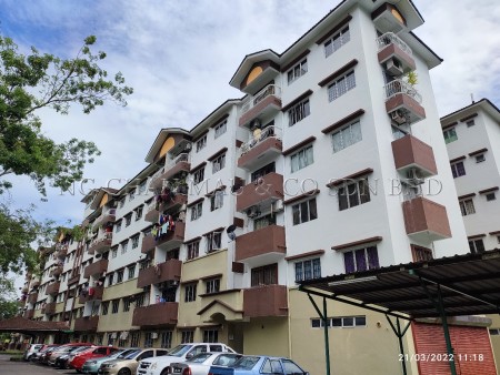 Apartment For Auction at Sri Kenari Apartment (Tampoi Indah)