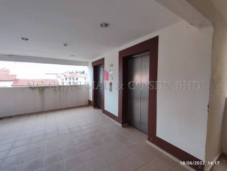 Serviced Residence for Auction
