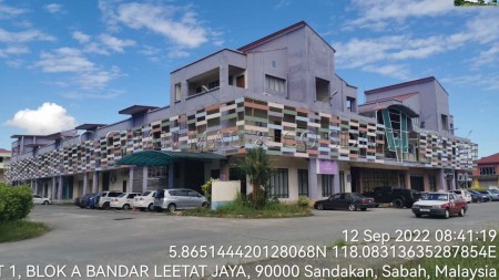 Shop For Auction at Leetat Commercial Centre