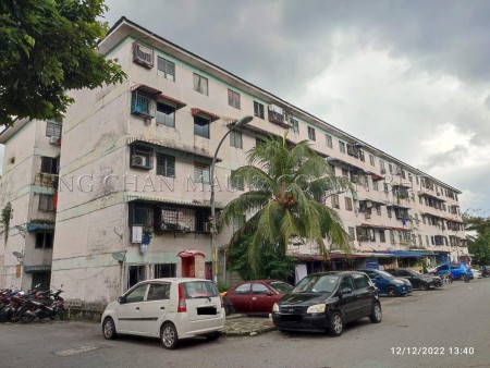 Flat For Auction at Pandan Indah Flat