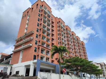 Apartment For Auction at Arabian Bay Resort