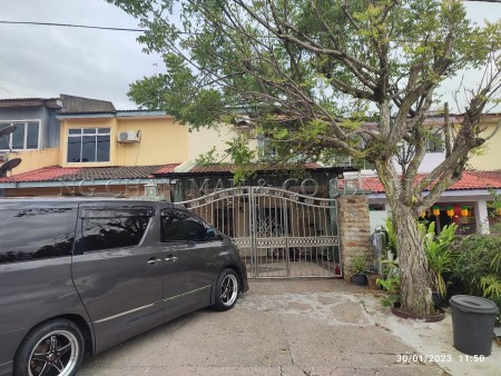 Terrace House For Auction at Saujana Puchong