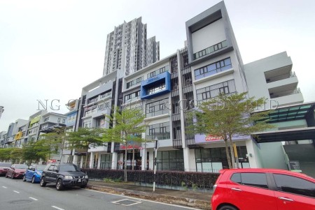 Retail Space For Auction at CBD Perdana 3