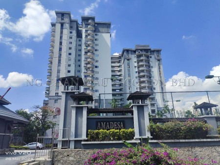 Condo For Auction at Amadesa