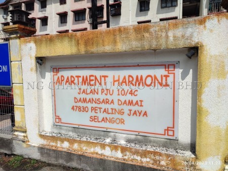 Apartment for Auction