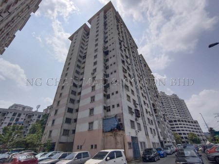 Apartment For Auction at Pelangi Damansara