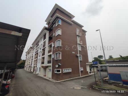 Apartment For Auction at Taman Sabha Impian