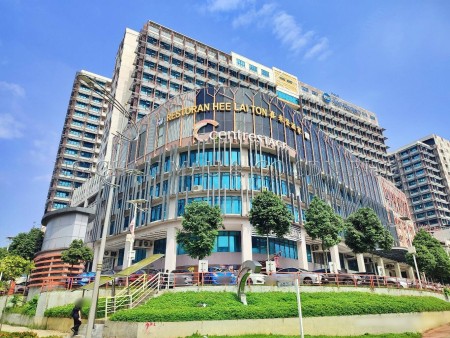 Serviced Residence For Auction at Centrestage