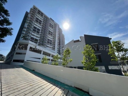 Condo For Auction at Resilion Residence