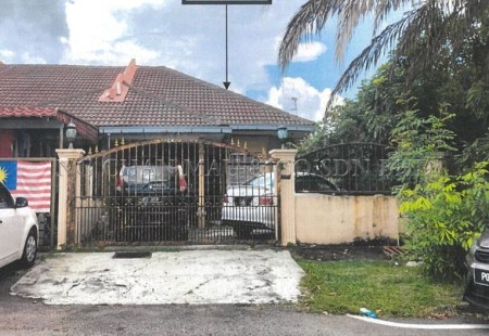 Terrace House For Auction at Seksyen 7 @ Bandar Baru Puncak Alam