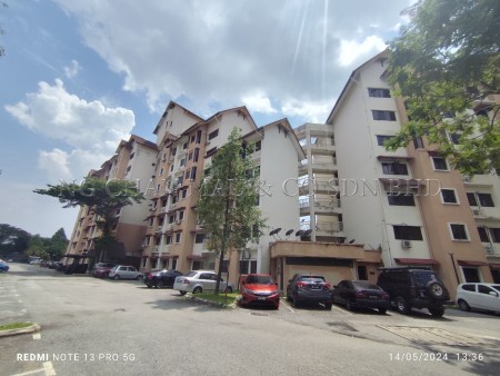 Apartment For Auction at Apartment Komuter Raya