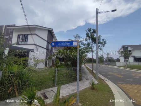 Terrace House for Auction